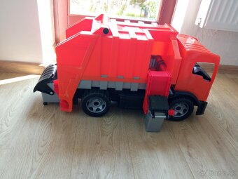 Velke smetiarske auto - 7