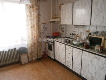 Rodinný dom v centre mesta Hurbanovo na predaj - 7