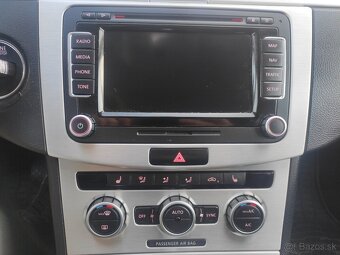 Volkswagen Passat - 7