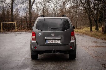 Nissan Pathfinder 2.5 dCi – 128 kW - 7