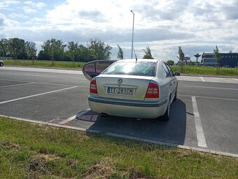 Škoda Octavia 1.6 benzin 74kw - 7