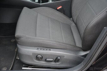 Škoda Superb Combi 2.0 TDI DSG STyle - 7