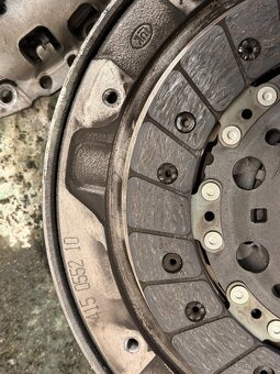 BMW e90 e91 318d 320d n47 - 7