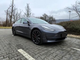 Tesla model 3 Performance (377kw/513k) - 7