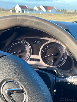 Lexus is220d - 7