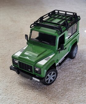 Bruder jeep Land Rover - 7