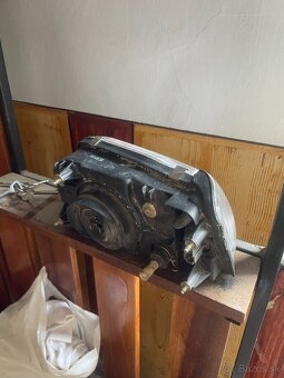 Predám pravý predný svetlomet (reflektor) na Daewoo Tico - 7