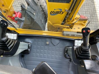 Komatsu WB97 2007 - 7