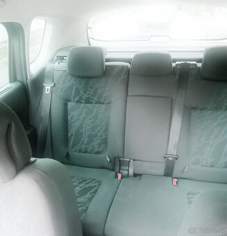 Peugeot 3008 crossover/ SUV /rodinné MPV /s vyšším posedom - 7