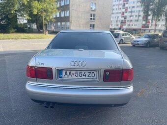 Audi A8 D2 4.2 V8 LpG - 7