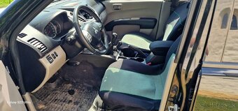 Mitsubishi L200 - 7