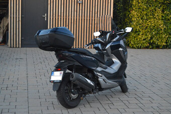 Honda Forza 300 r.v.2021 1 majitel-top stav - 7