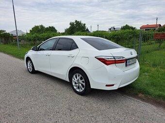 Predam Toyota Corolla 1,6,97kw,r.v.2018,naj.131000km,automat - 7