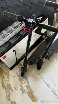 Xiaomi Mi Electric Scooter Pro 2 - 7