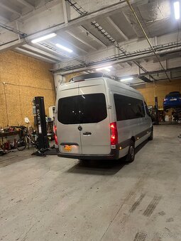 Sprinter 319 V6 3.0 CDI 9 miest - 7