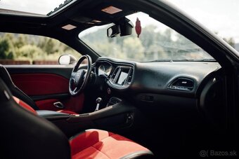 Dodge Challenger 5.7 Hemi V8 SHAKER - 7