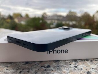 📱 iPhone 14 Plus 128 GB – Midnight (polnočne tmavý) - 7