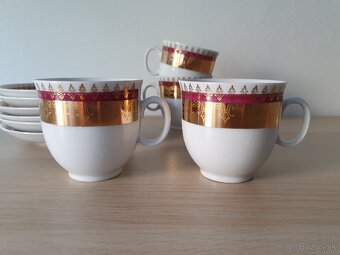 Porcelánové šálky s tanierikmi - súprava - 7