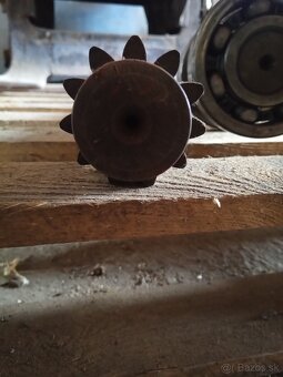 Zetor náhradne diely - 7