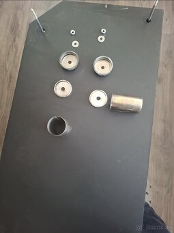 Stolík pod TV - 7