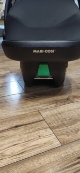 Autosedačka Maxi-Cosi Coral360 - 7