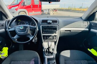 Škoda Octavia Combi 1.9 TDI PD 4x4 Elegance / Ťažné / - 7