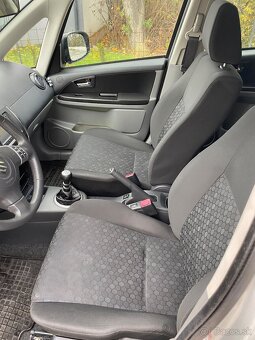 Suzuki SX4 - 7
