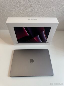 Predám MacBook Pro 16” M2 Pro - 7