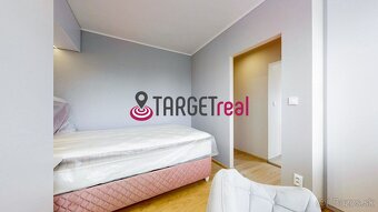 PREDAJ : 4 izbový po kompletnej luxusnej rekonštrukcii so za - 7