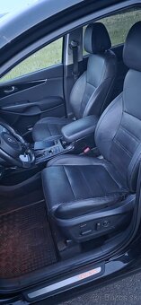 Kia Sorento - 7