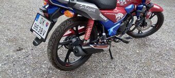 Honda CBF125M - 7