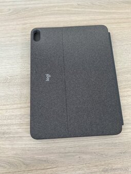 Ipad 5th Gen 2022 64gb Cellular + Logitech Combo Touch Case - 7