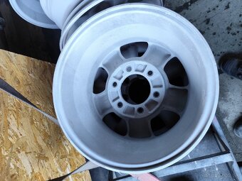 Alu disky R15 6x139,7 - 7