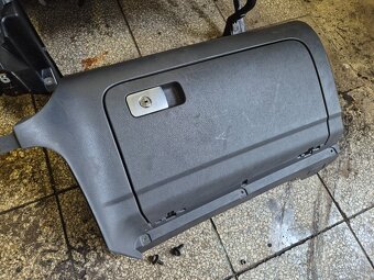 Predám airbagi pre Volkswagen Golf 5 V - 7