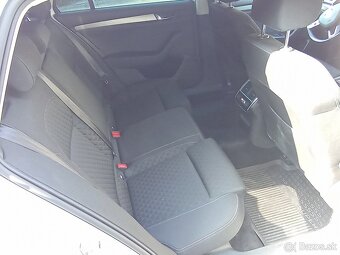 Škoda Superb combi 2.0TDi Kúpená v SR - 7