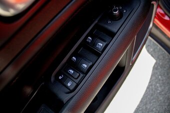 Jeep Compass 1.5 e-Hybrid A7 Night Eagle - 7
