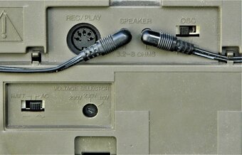SANYO Prenosné rádio FM STEREO 12v 230v Baterky - 7
