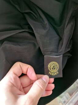 Versace a Versace Jeans Couture prechodna bunda a tricko - 7