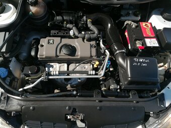 Peugeot 206 1.1i 44.Kw R. V. 2005 Exklusiv... Top..Stav... - 7
