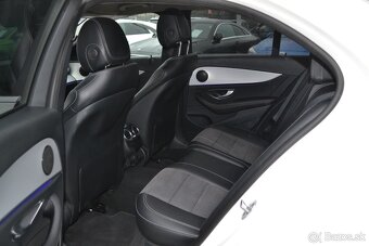 Mercedes-Benz E trieda Sedan 220 CDI 4-Matic 9G-tronic - 7