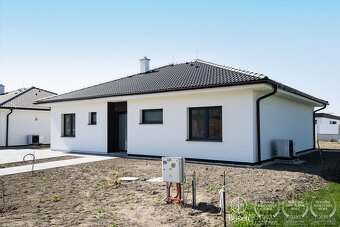 BOSEN | Na predaj priestranný 4izbový rodinný dom v obci Krá - 7