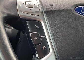 Ford S-MAX 2.0TDCi 7MÍST PANORAMA NAVI nafta manuál 120 kw - 7