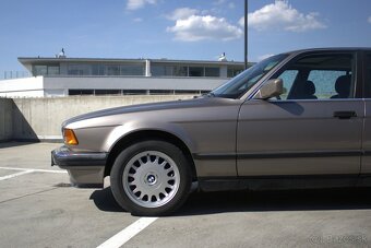 BMW 730i r.1987 - 7