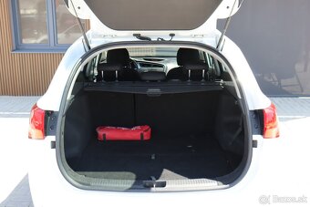 Kia Cee´d SW 1.6 CRDi VGT Gold - 7
