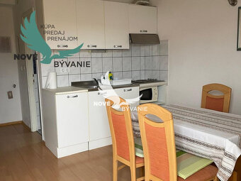 Dom vhodný ako investícia blízko mora s 3x apartmán v Chorvá - 7