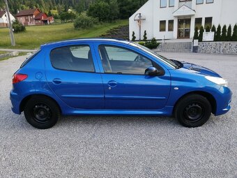 Peugeot 206 + 1,4 55kw klimatizácia, alarm, elektrické okná - 7