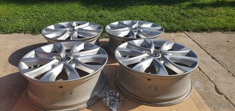 Cx-5 cx-30 cx-7 tucson quashkai sorento 5x114,3 r19 crv gh - 7