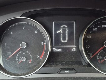 Volkswagen Golf Variant 2015 1.6TDI (porucha motora) - 7