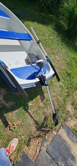 Predám Laminátový čln (Mini Tiny) s príslušenstvom - 7