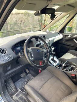 Ford Galaxy - 7